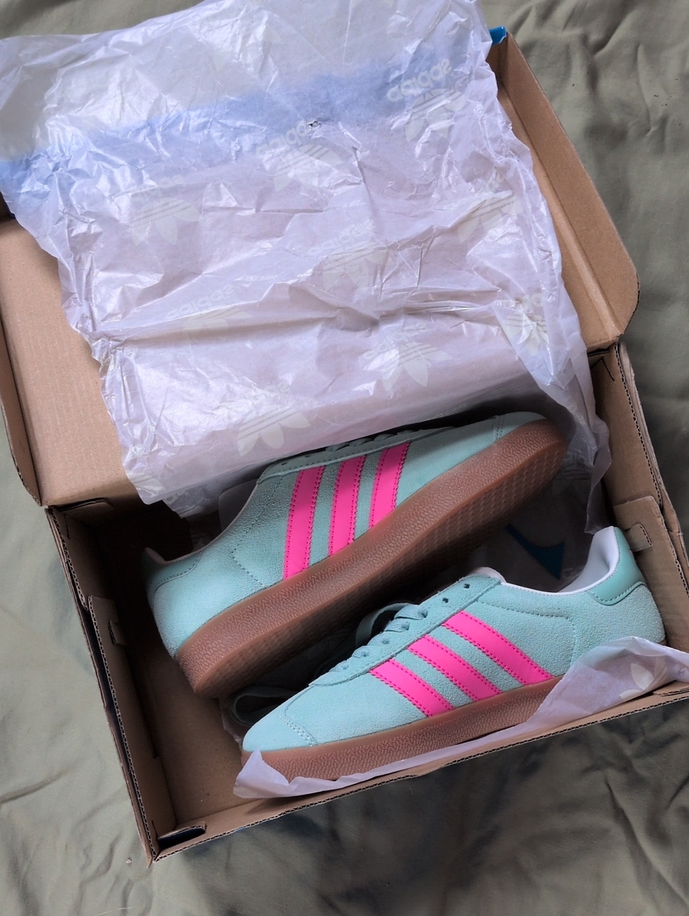 NWT Adidas Bliss Pink Mint Suede Sneakers Size 6